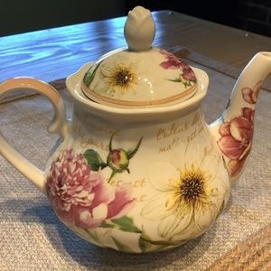 Kent Pottery Teapot Ashley Grace Collection